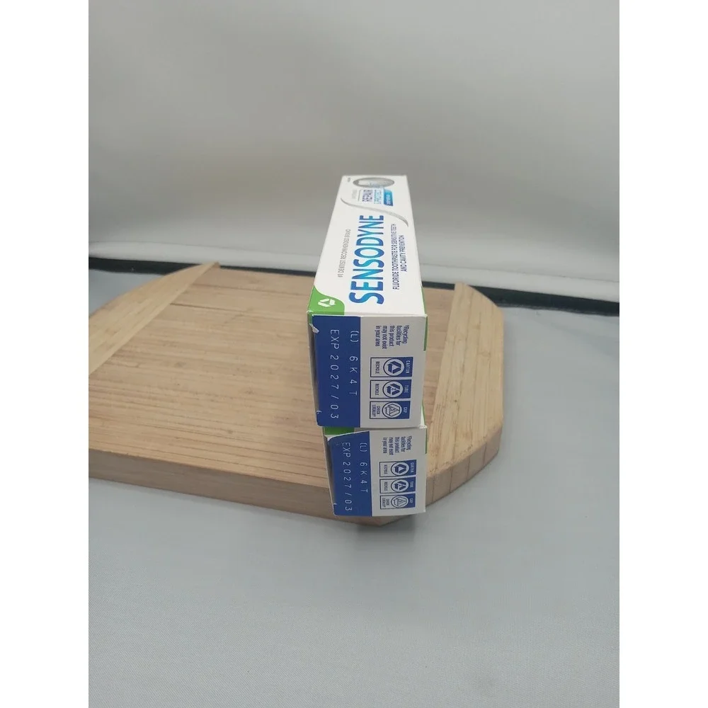 2 Sensodyne Repair & Protect Deep Repair Whitening Fluoride Toothpaste‎ (3.4 oz)